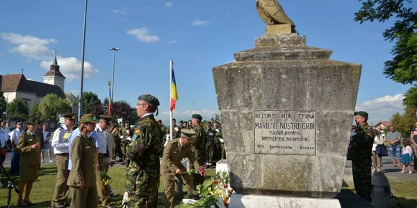 Eroii căzuţi în Primul Război Mondial vor fi comemoraţi la Braşov