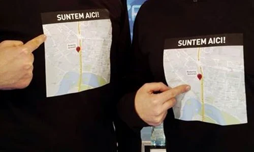 Mihai Gâdea, Adrian Ursu şi localizarea sediului Antena 3 pe tricouri jpeg