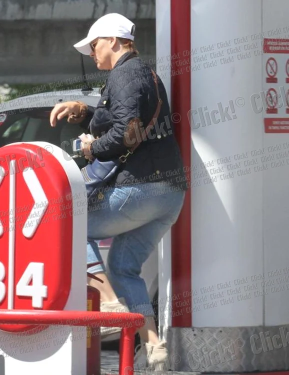 Sanda Ladoşi (foto; Mihai Ionescu)