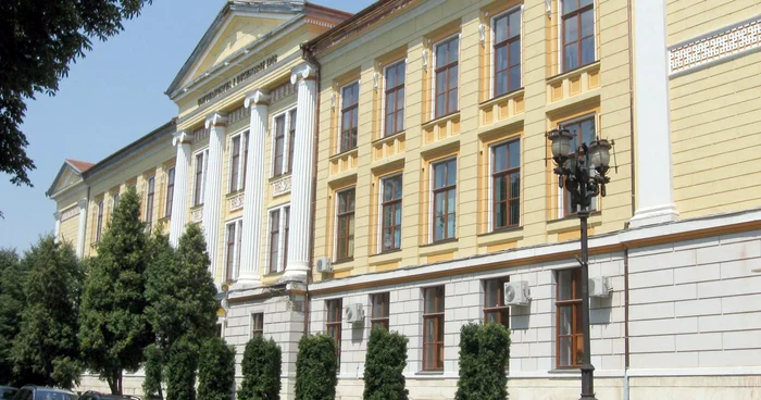 Universitatea, o clădire cu istorie