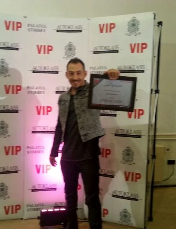 Stefan Stan a primit o diplomă la Premiile Vip