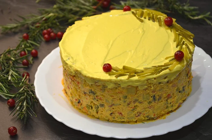 Cum prepari cea mai bună salată de boeuf de post / foto: sanovita.ro