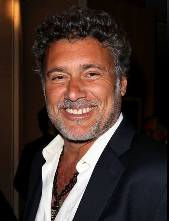 Melanie Griffith s-a căsătorit cu Antonio Banderas după divorţul de Steven Bauer