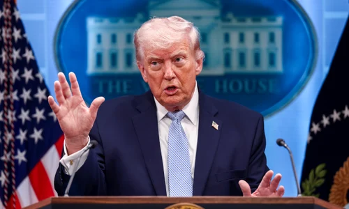 Trump   conferinta de presa Casa Albă FOTO EPA EFE jpg