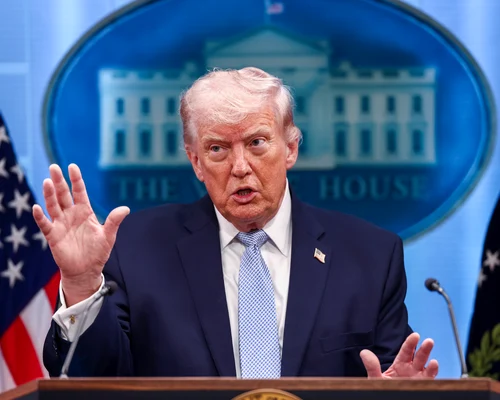 Trump   conferinta de presa Casa Albă FOTO EPA EFE jpg