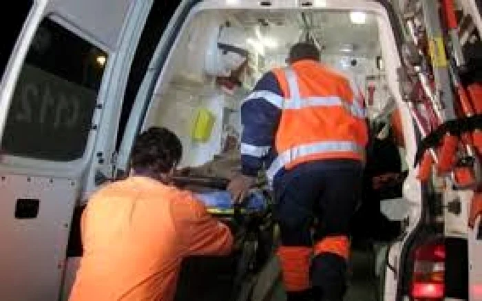 Echipaj al Serviciului de Ambulanţă