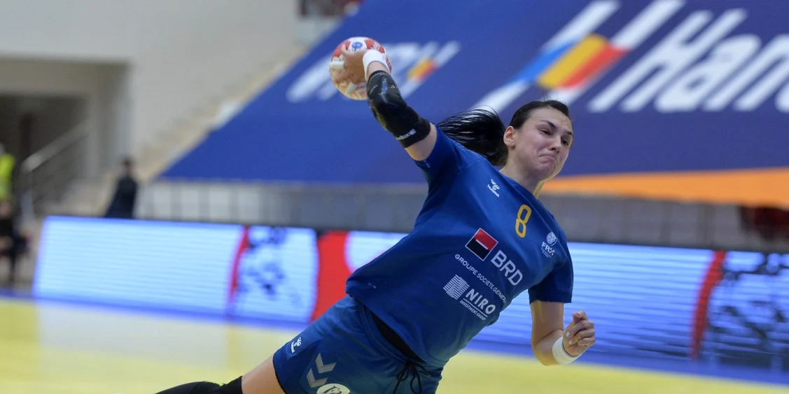 Cristina Neagu a prins o zi slabă, dar România a învins Serbia. Foto Mediafax