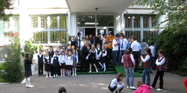 Copiii revin mâine la cursuri, Foto: Bogdan Nistor