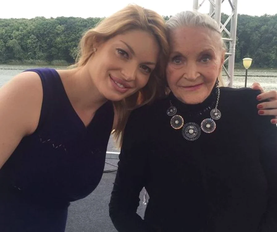 
    Valentina Pelinel și Zina Dumitrescu au o relație foarte strânsă  