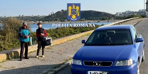 un sofer s a aruncat in raul olt sa scape de politisti   foto ipj olt jpeg