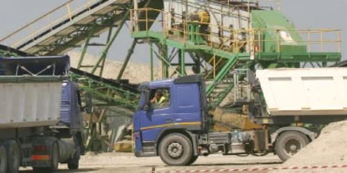 Lafarge se bazează pe infrastructură