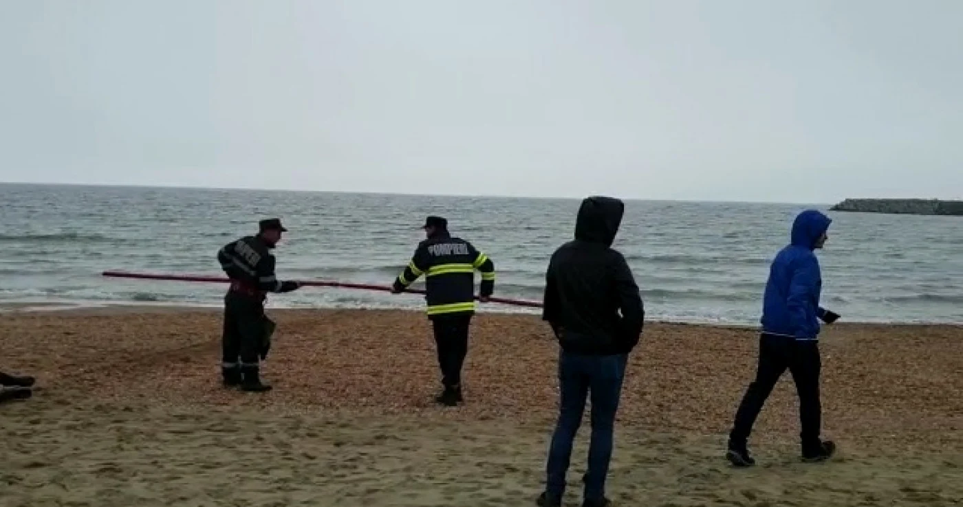 Barbat inecat pe plaja Constanta 
