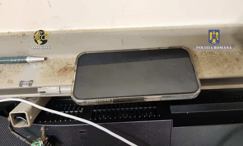 politist retinut plan evadare telefon mobil 4 jpeg
