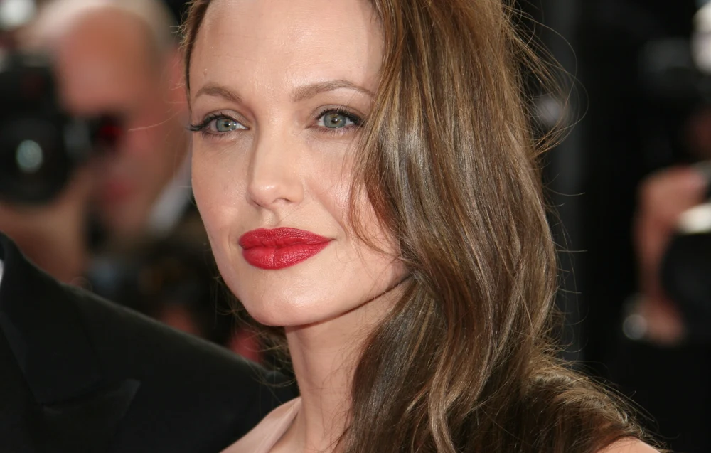 4 iunie: Ziua în care s-a născut celebra actriță Angelina Jolie