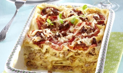 lasagna cu varza si carne jpeg