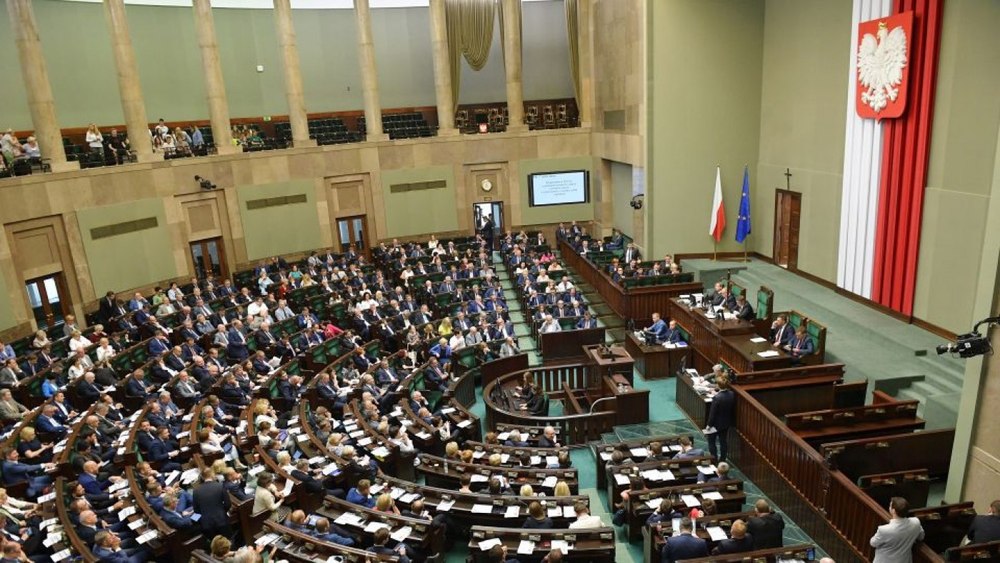 Polonia: Noul Parlament declară neconstituționale reformele sistemului judiciar promovate de fostul guvern