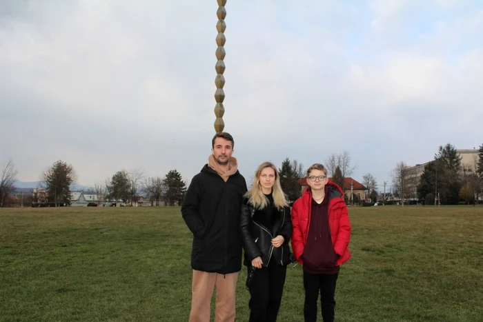 Jurnalistul Roman Malik Viktorovych s-a refugiat cu familia sa în Târgu Jiu                       Foto: Alin Ion