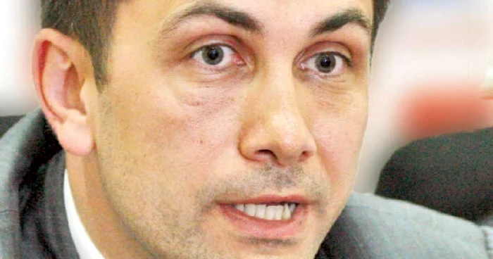 Lucian Isar