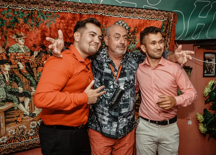 Emil Mitrache, răpirea din serai si doi admiratori