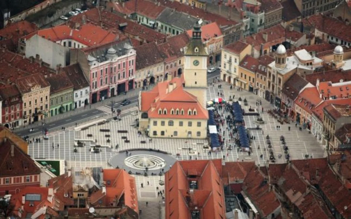 Spectacolul va avea loc în Piaţa Sfatului. FOToAdevărul.