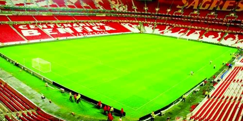 Stadionul Da Luz FOTO