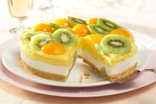 Unbaked Cake with Kiwi and Apricots jpeg