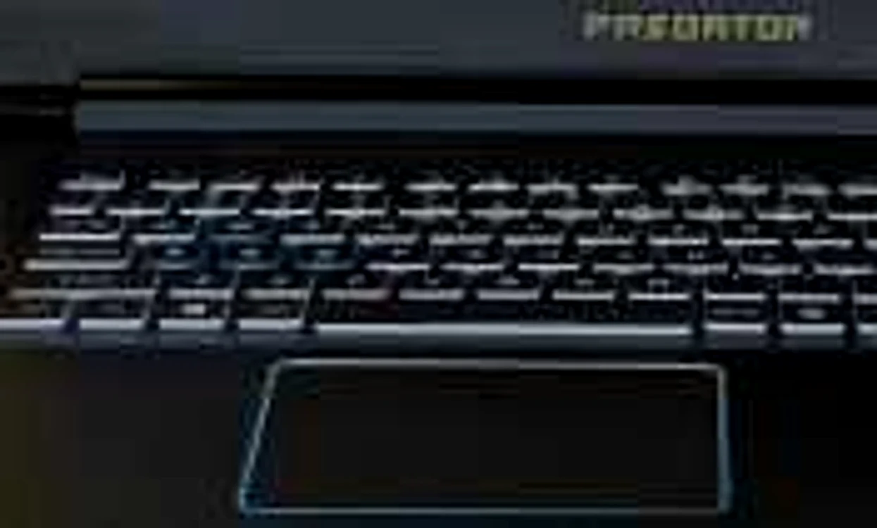 Acer Predator Helios 300 laptop de gaming FOTO Adrian Pogîngeanu