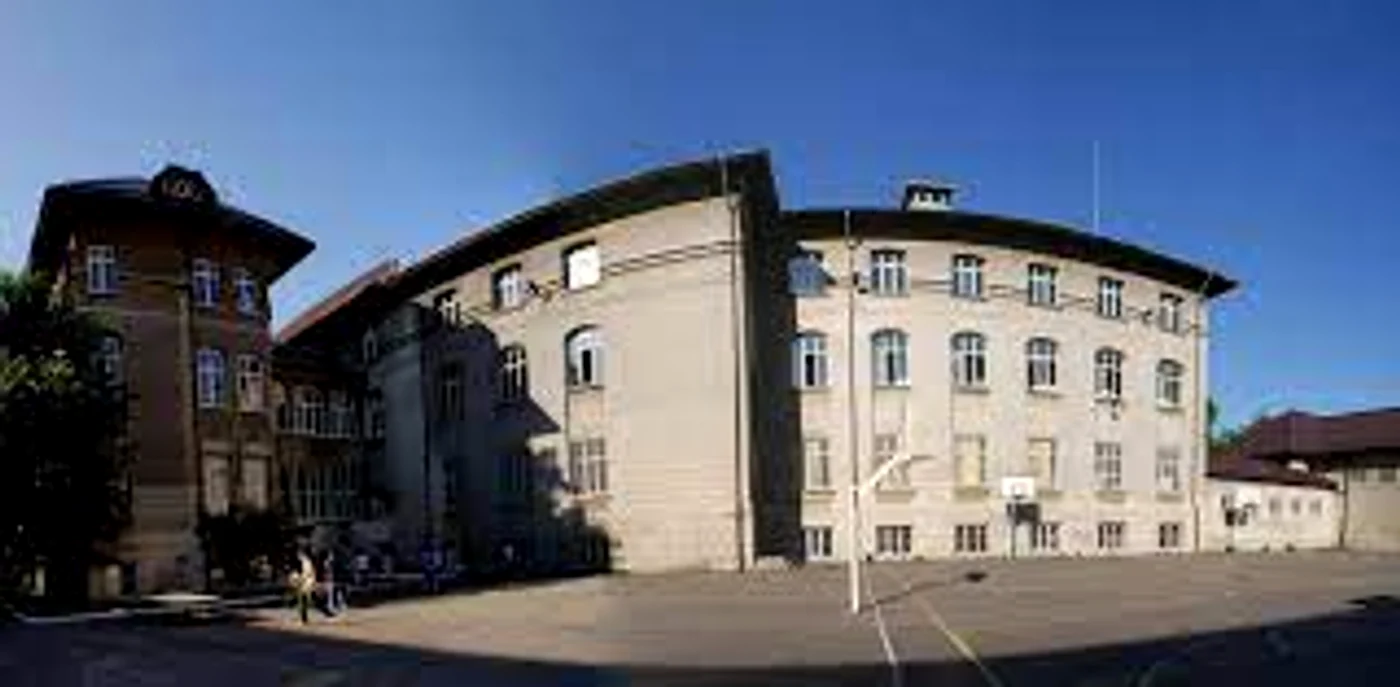 Pe primul loc s-a clasat Colegiul de Informatică Tudor Vianu din București. Foto: facebook