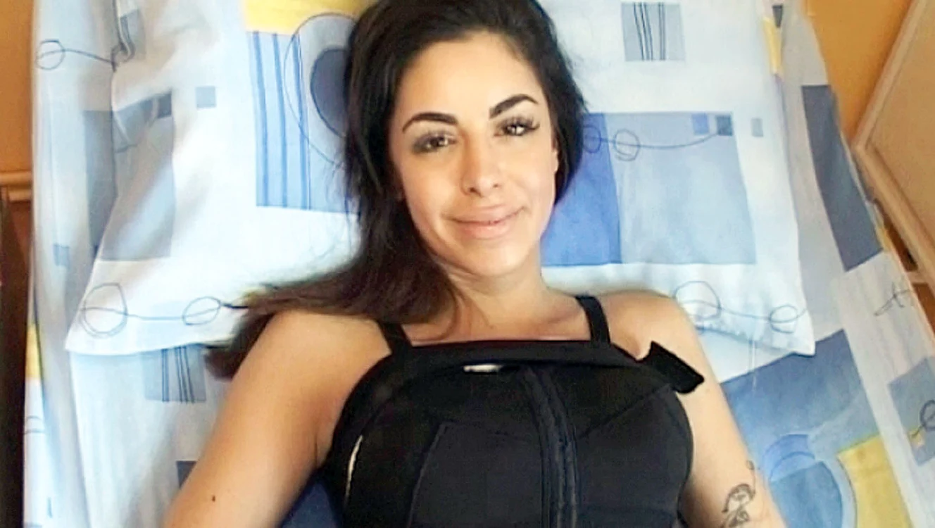 Natalia Mateuţ  şi-a pus  implanturi  de 300 ml