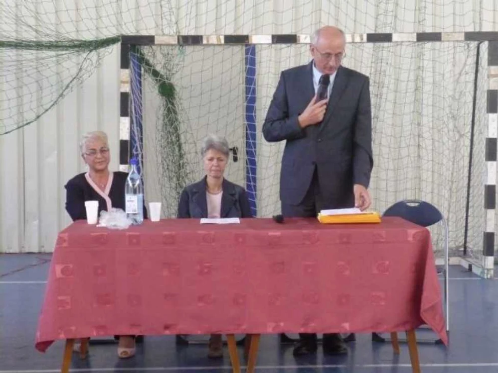 Cei mai buni elevi din Sibiu au fost premiaţi miercuri 