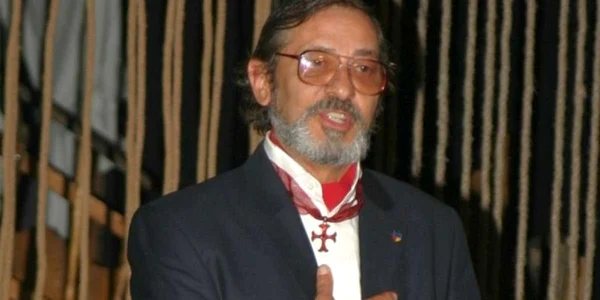 Vlad Vasiliu, aplauze la scenă deschisă