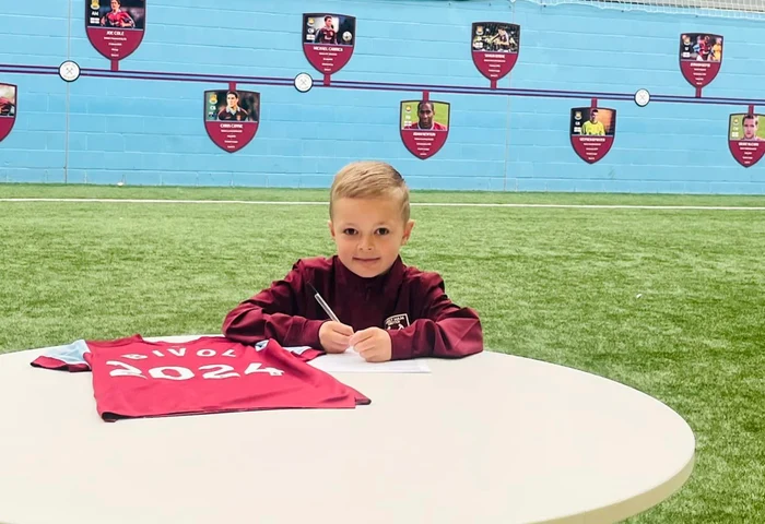 Lucas Bivol, copilul român care face senzație în Marea Britanie. Foto: Anunțul Uk