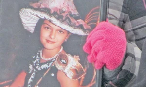 Fata a fost transportată  la spital pentru îngrijiri jpeg