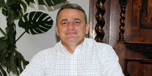 dari toma
