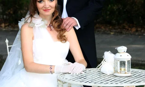 Alessia a fost condusă la altar de Victor Socaciu, tatăl ei jpeg