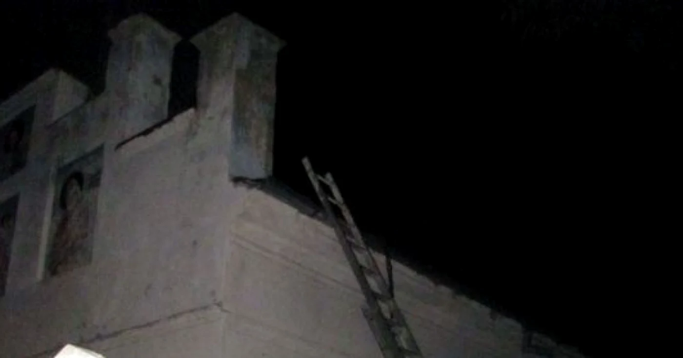 Pompierii au reuşit să stingă focul în jumătate de oră