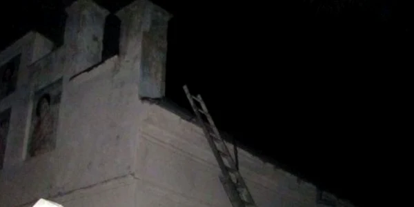 Pompierii au reuşit să stingă focul în jumătate de oră 