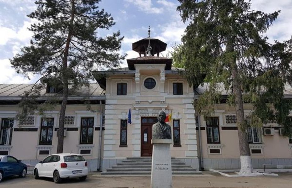 Invazie de ploșnițe într-un spital din Iași. Pacienții s-a plâns că sunt mușcați de insecte