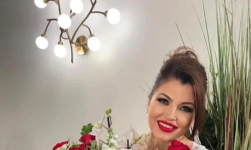  Artista are și propriul ei brand de parfumuri și este foarte încântată pentru că îi merge bine afacerea