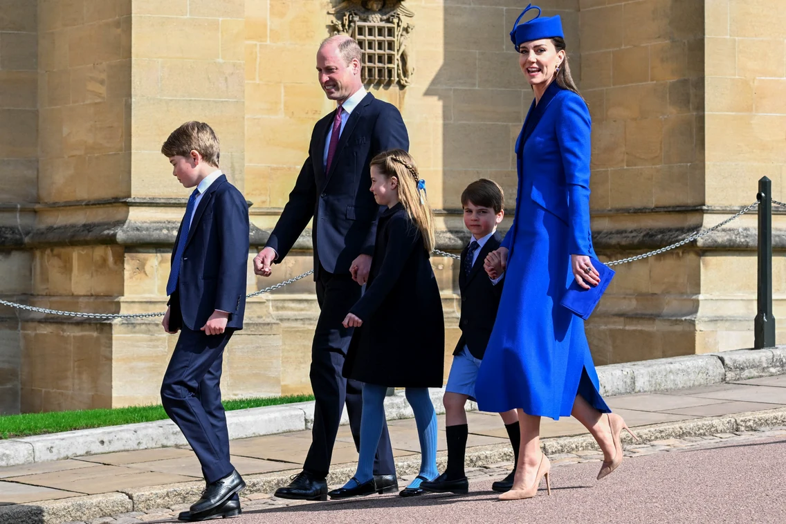 Printul George, Printul William, Printul Louis, Printesa Kate, Printesa Charlotte