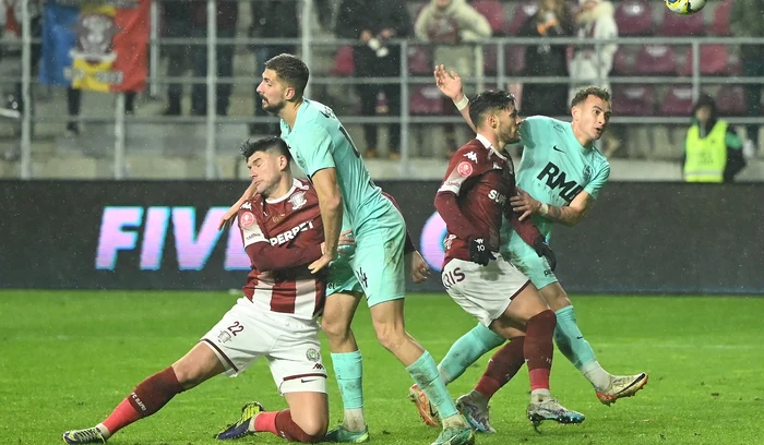 Rapid și CFR Cluj se confruntă cu provocări, înaintea meciului direct (FOTO: Sportpictures)