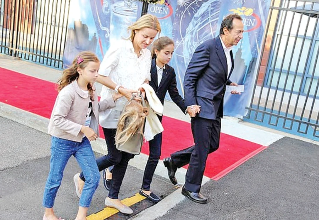 
    Alina de Almeida i-a sucit mințile lui John PaulsonFoto: Instagram  