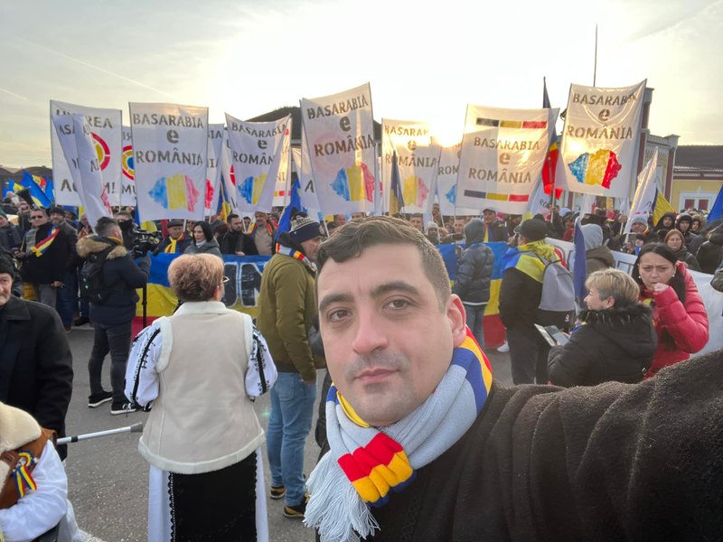 Desant AUR la Alba Iulia, de Ziua Națională, cu mii de membri de partid și cu George Simion „maestru de ceremonii”