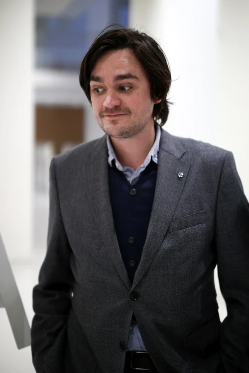 Alain-Fabien s-a prezentat marți la un tribunal din Paris (Foto: Profimedia)