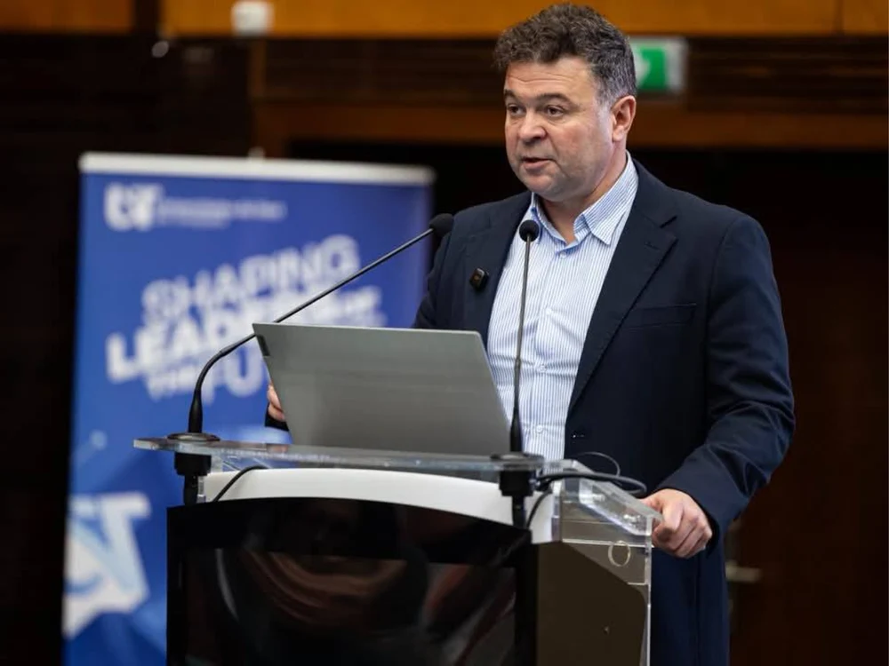 Misterul casei nedeclarate în care locuiește consilierului onorific al lui Bolojan: Marilen Pirtea explică de ce imobilul nu figurează în declarația de avere