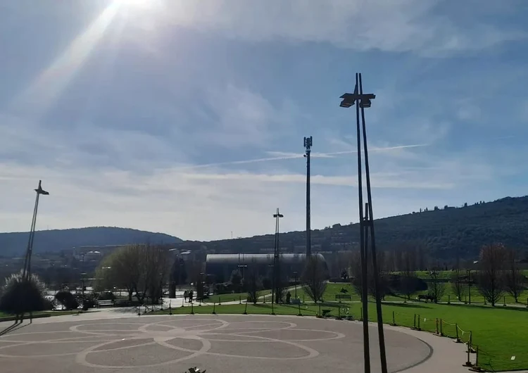 Cea mai mare zonă verde din Perugia, pregătită de 1 Mai FOTO Ioan Buciumar