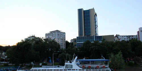 nava „colegiu” FOTO Ugal jpeg
