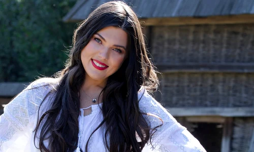 Paula Seling artista, Facebook5 jpg