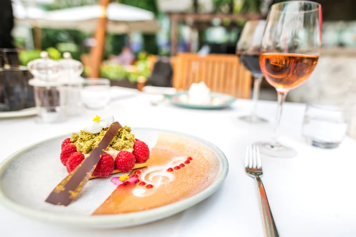 La Strada DSC 9627 (2) jpg