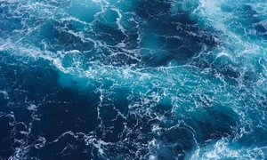 Ocean apa de mare involburata Foto Shutterstock jpeg